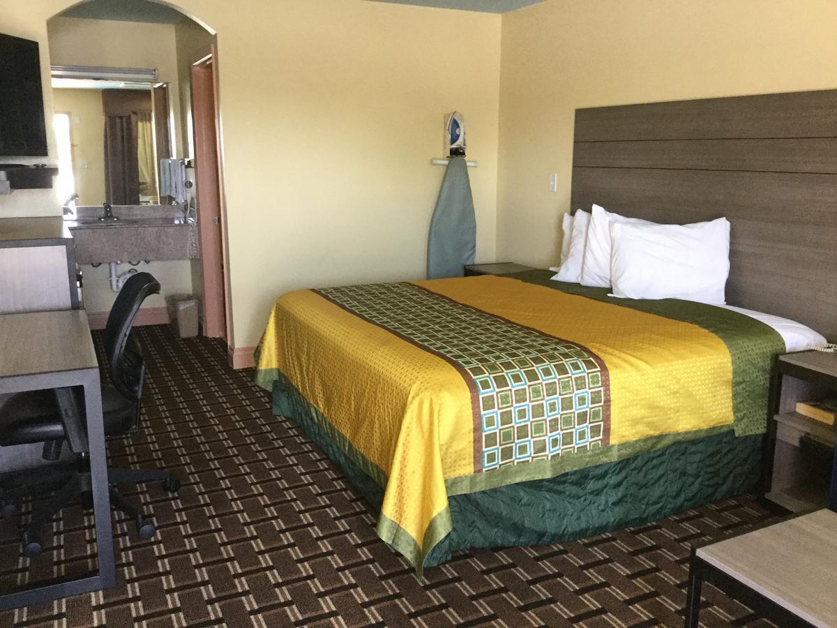 Luxury Inn And Suites Seaworld San Antonio Dış mekan fotoğraf