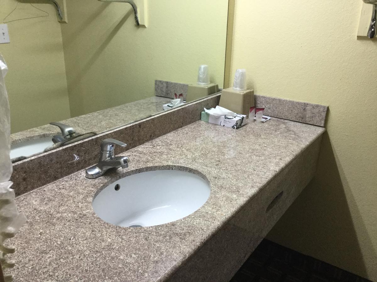 Luxury Inn And Suites Seaworld San Antonio Dış mekan fotoğraf